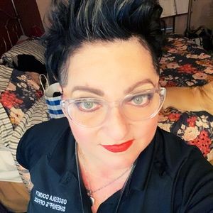 Meet your Posher, Cindy